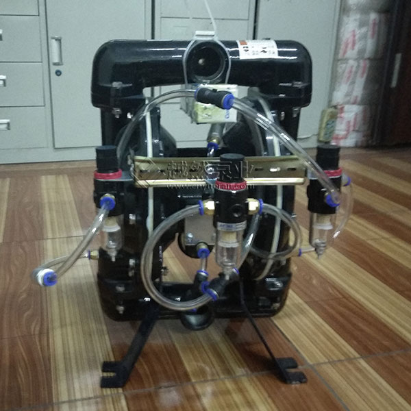 气动粉体隔膜泵